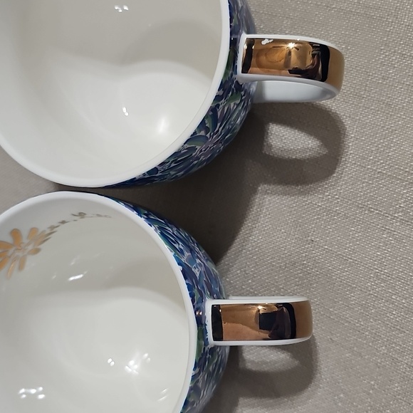 Lilly Pulitzer Mugs - Picture 6 of 10